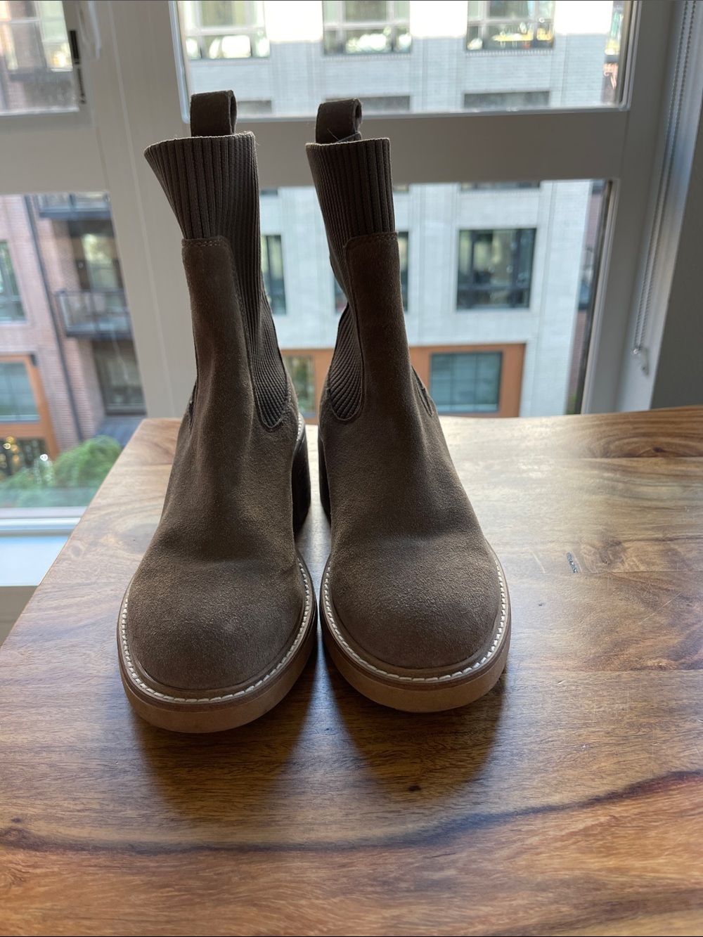 Steve Madden Taupe Suede Chelsea Ankle Boots - Picture 2 of 7